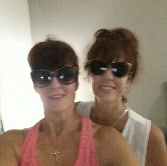 Meet your Posher, Chandra - Picture 1 of 1